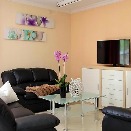 Ferienhaeuser Am Kummerower In 別荘 *