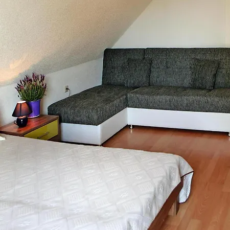 Nyaraló Ferienhaeuser Am Kummerower In