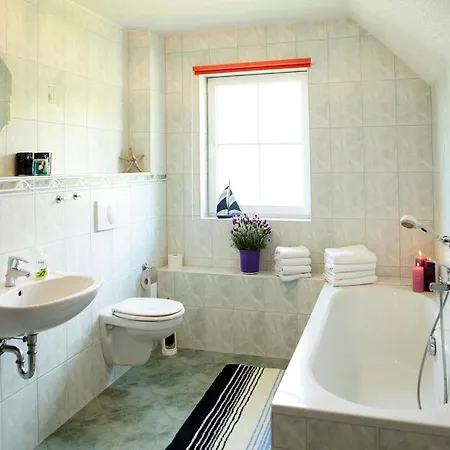 Ferienhaeuser Am Kummerower In Verchen