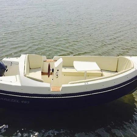 Ferienhaeuser Am Kummerower In Nyaraló