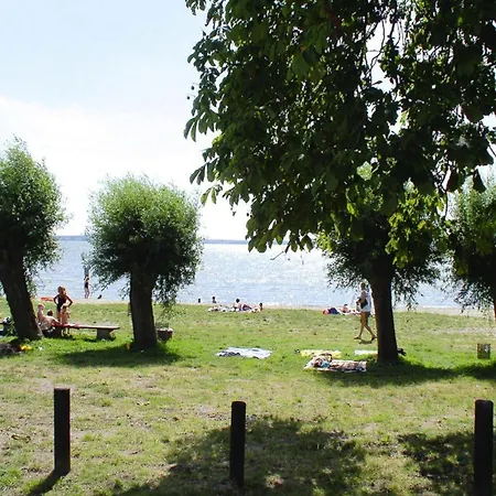 別荘 Ferienhaeuser Am Kummerower In *