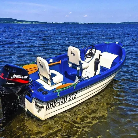 Ferienhaeuser Am Kummerower In Nyaraló *