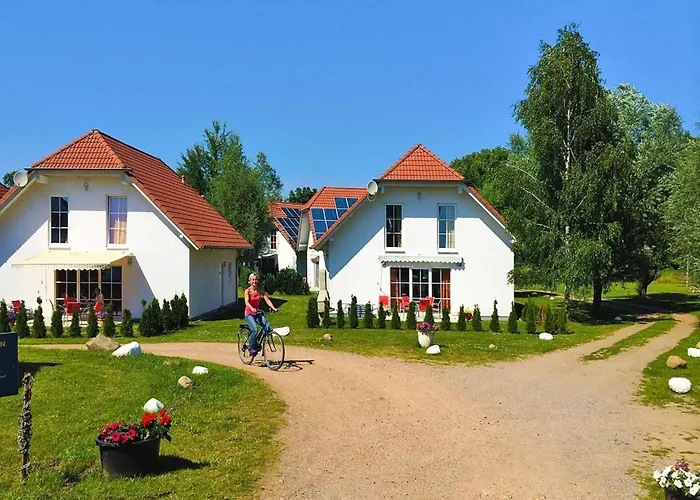 Semesterbostad Ferienhaeuser Am Kummerower In Verchen