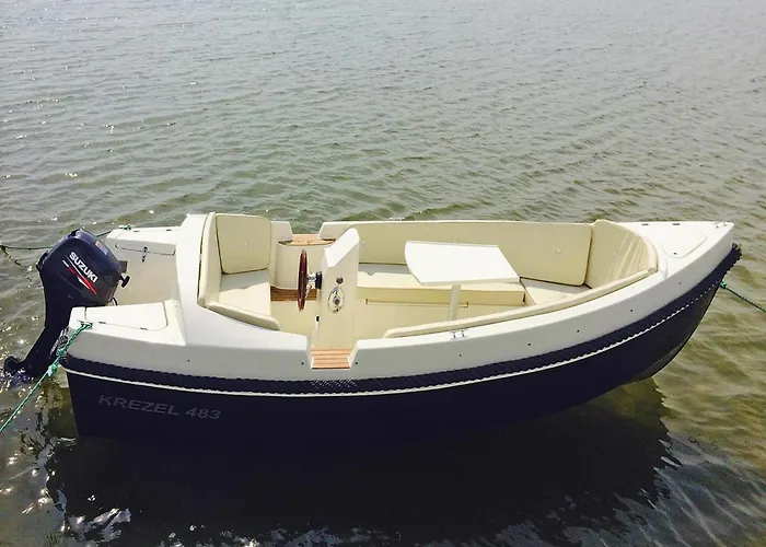 Ferienhaeuser Am Kummerower In Semesterbostad