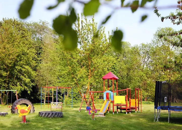 Semesterbostad Ferienhaeuser Am Kummerower In *